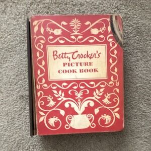 Betty Crocker's Picture Cook Book Hardcover English Adult Nonfiction Cookbook